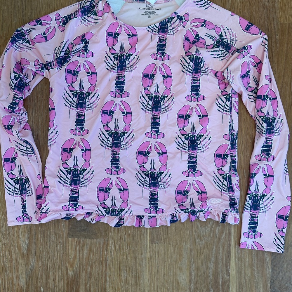 Vineyard Vines rash guard girls size XL